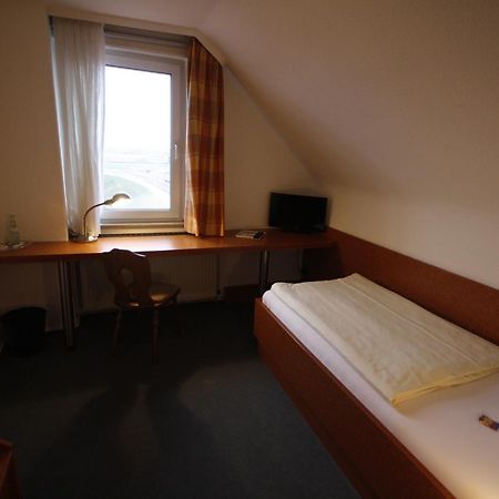Hotel-Gaststatte Mutter Buermann Hemmingen  Exterior foto